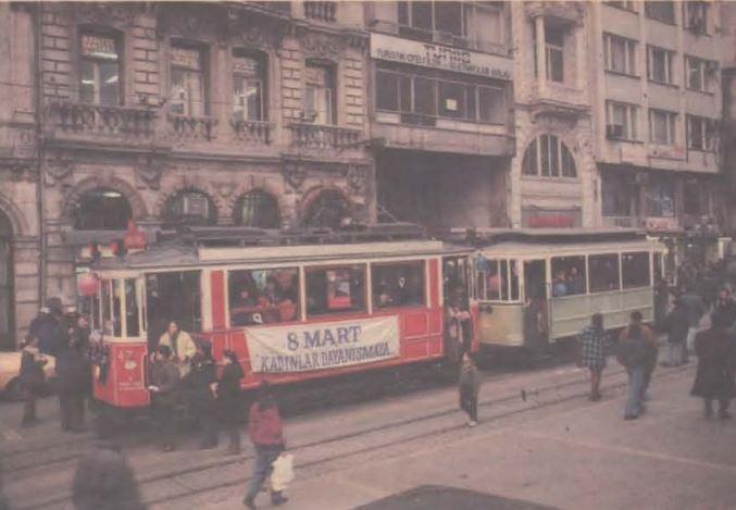 1994-8mart-tramvay.jpg